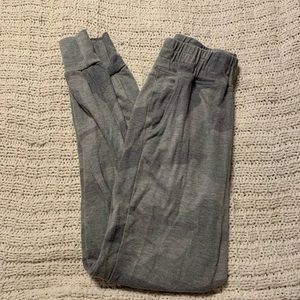 sundry camo sweats